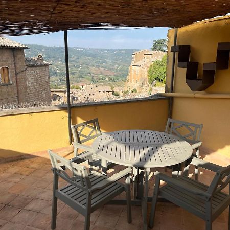 Appartamento Con Terrazzo Orvieto Buitenkant foto