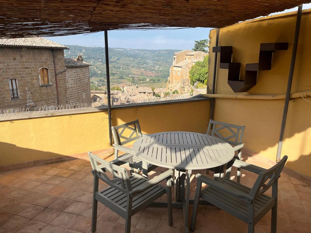 Appartamento Con Terrazzo Orvieto Buitenkant foto