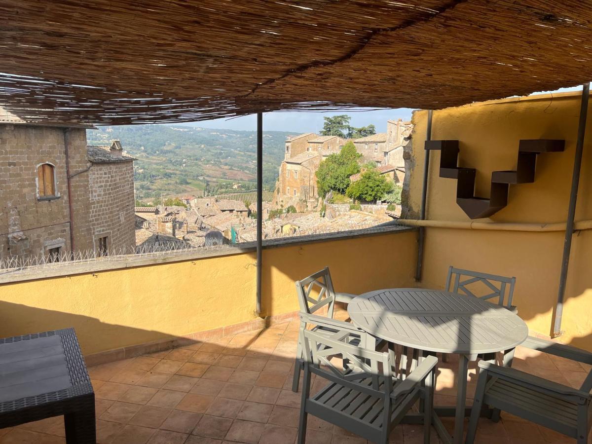 Appartamento Con Terrazzo Orvieto Buitenkant foto